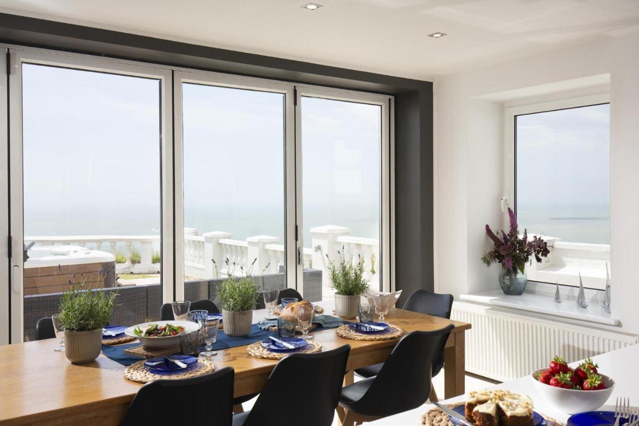 Abbots Cliff House By Bloom Stays Hougham Exterior photo